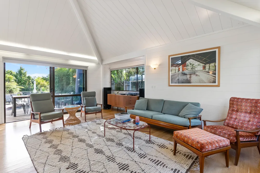 Photos of 121 Kowhai Road
