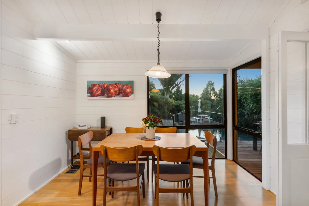 Photos of 121 Kowhai Road