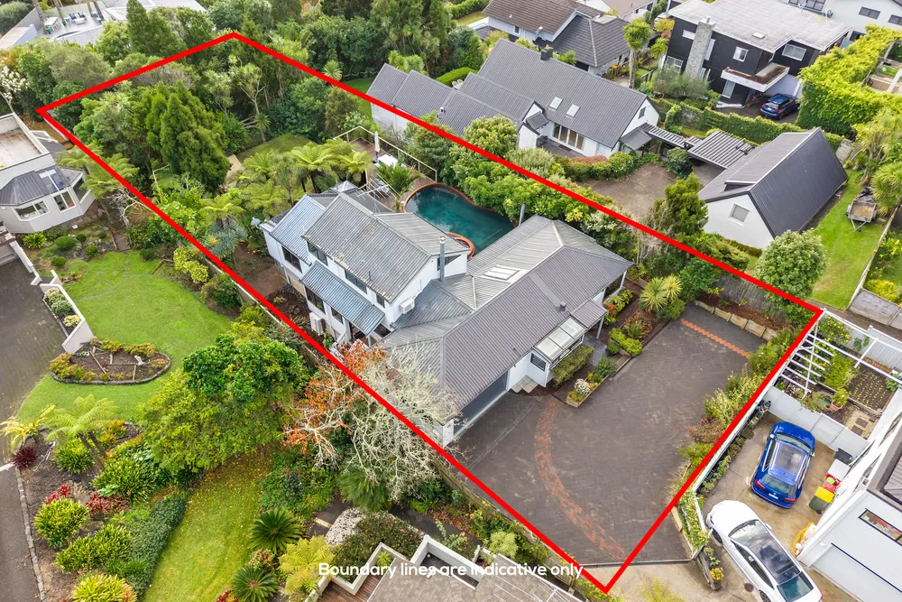 Photos of 121 Kowhai Road