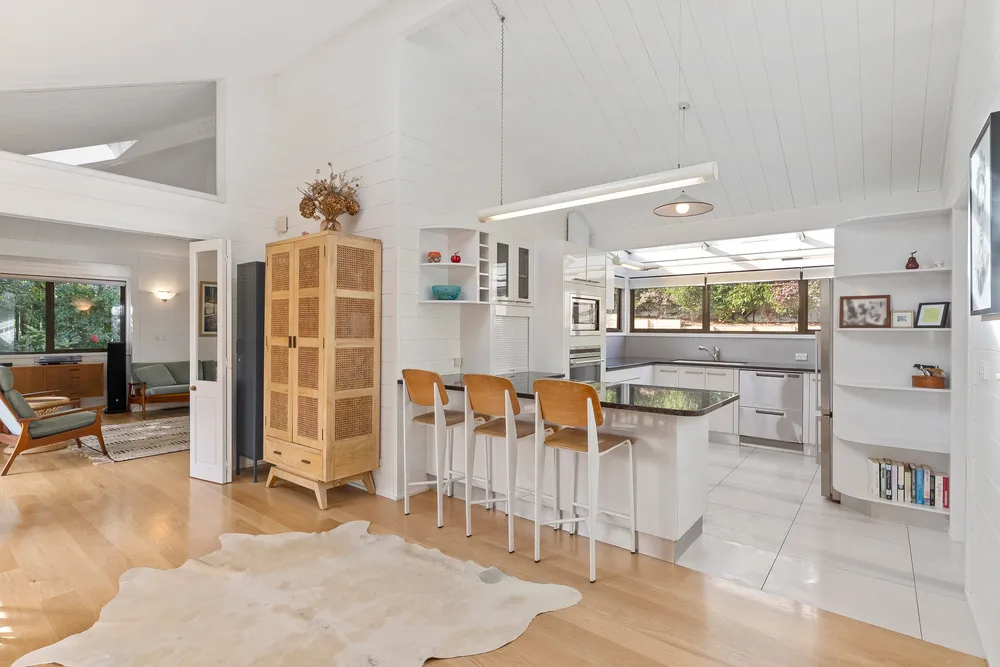 Photos of 121 Kowhai Road