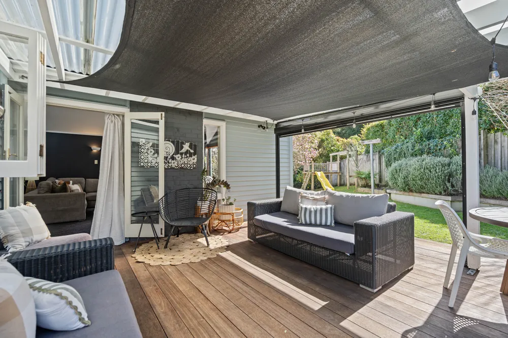 Photos of 150 Whau Valley Road
