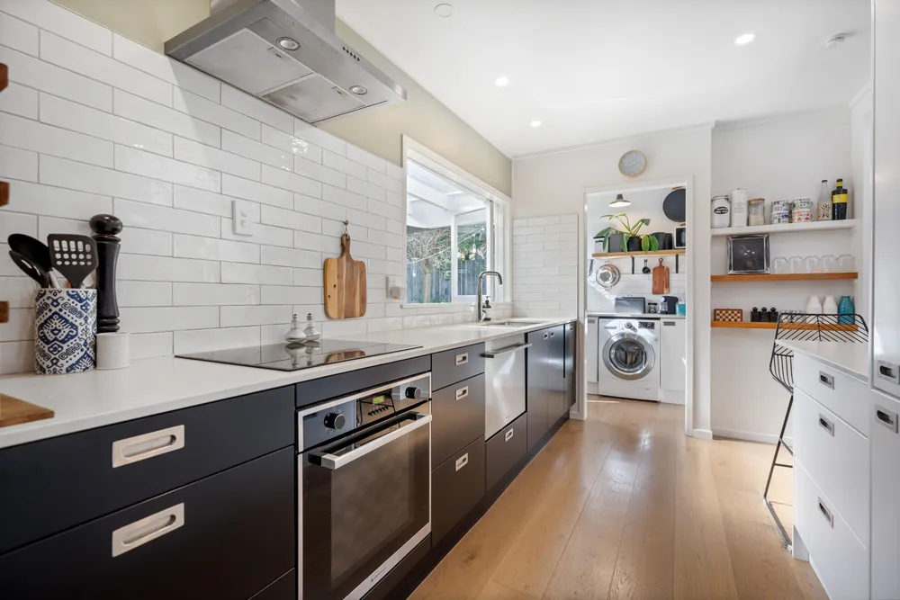 Photos of 150 Whau Valley Road