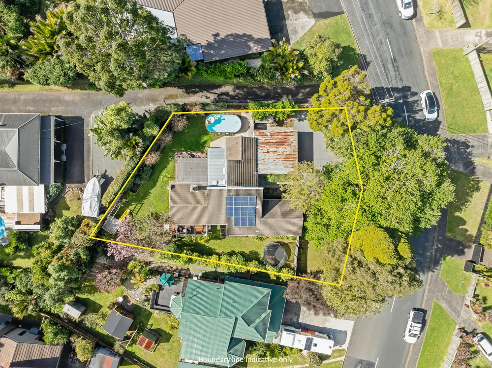Photos of 150 Whau Valley Road