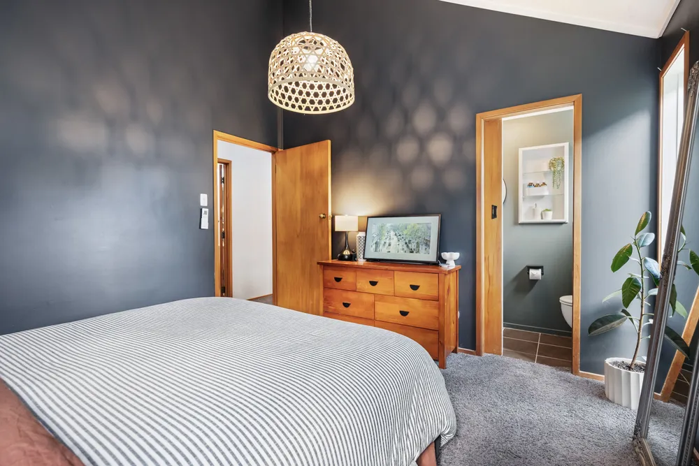 Photos of 150 Whau Valley Road