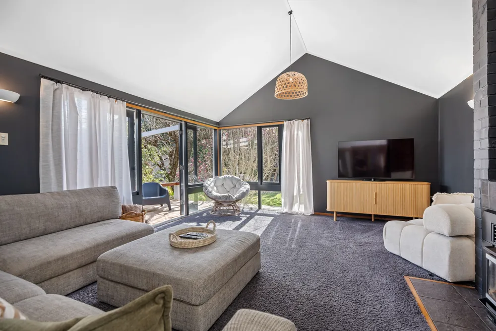 Photos of 150 Whau Valley Road