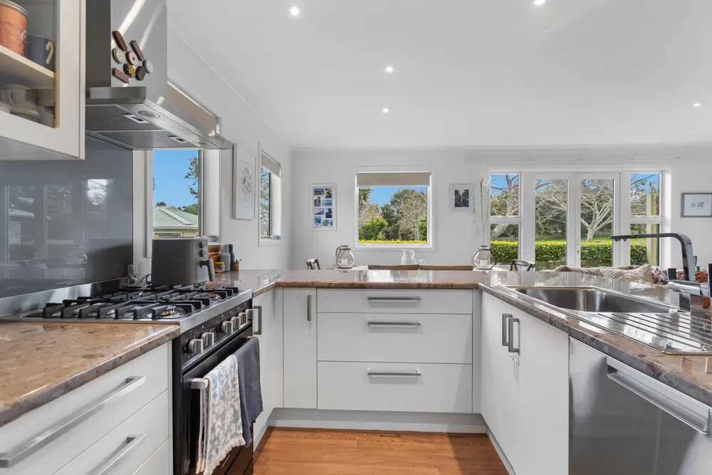 Photos of 41 Woodward Road