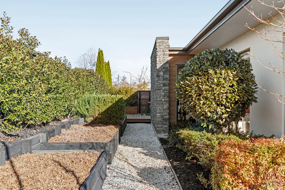 Photos of 10 Preston Avenue