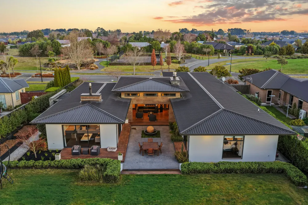 Photos of 10 Preston Avenue