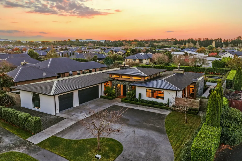 Photos of 10 Preston Avenue