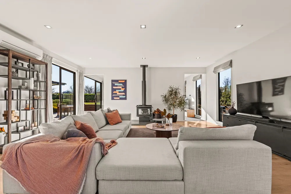 Photos of 10 Preston Avenue