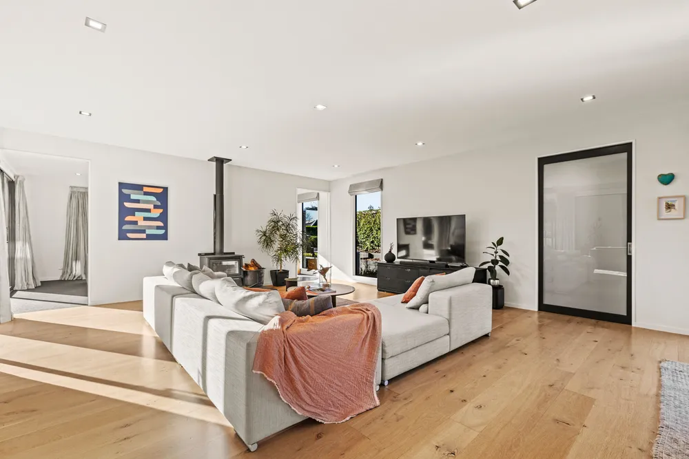 Photos of 10 Preston Avenue