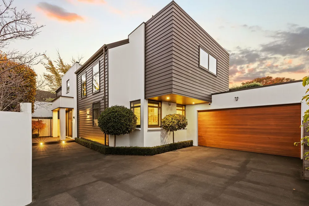 Photos of 10 Preston Avenue