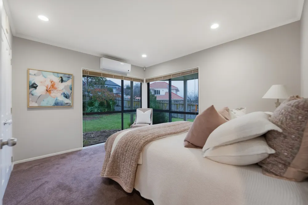 Photos of 8 Chiania Place