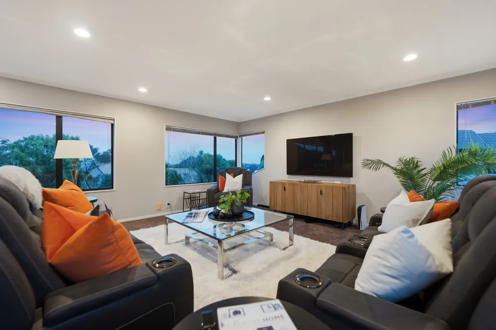 Photos of 8 Chiania Place