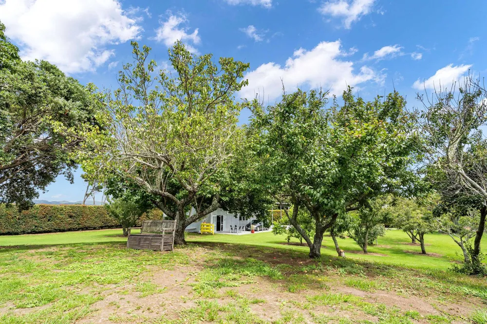 Photos of 21A Pyle Road East