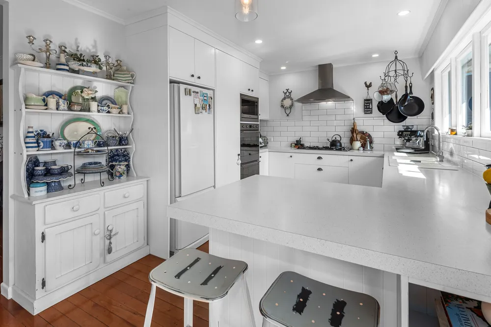 Photos of 60 Carr Street