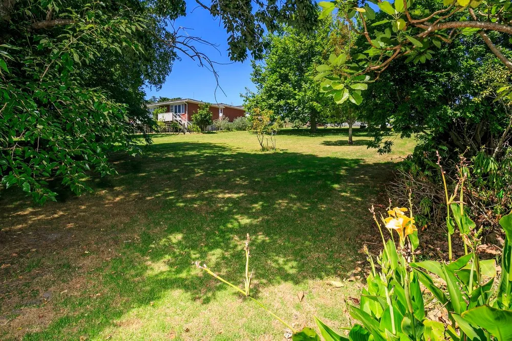 Photos of 110A Lake Road