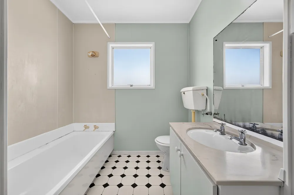 Photos of 2/10 Akehurst Avenue