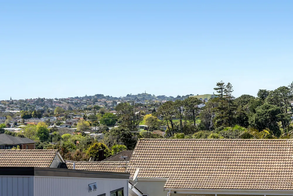 Photos of 2/10 Akehurst Avenue