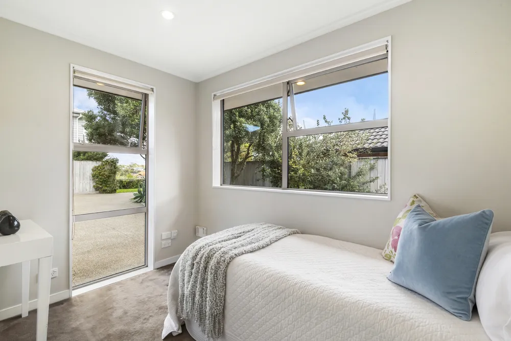Photos of 18 Lemon Grove Lane