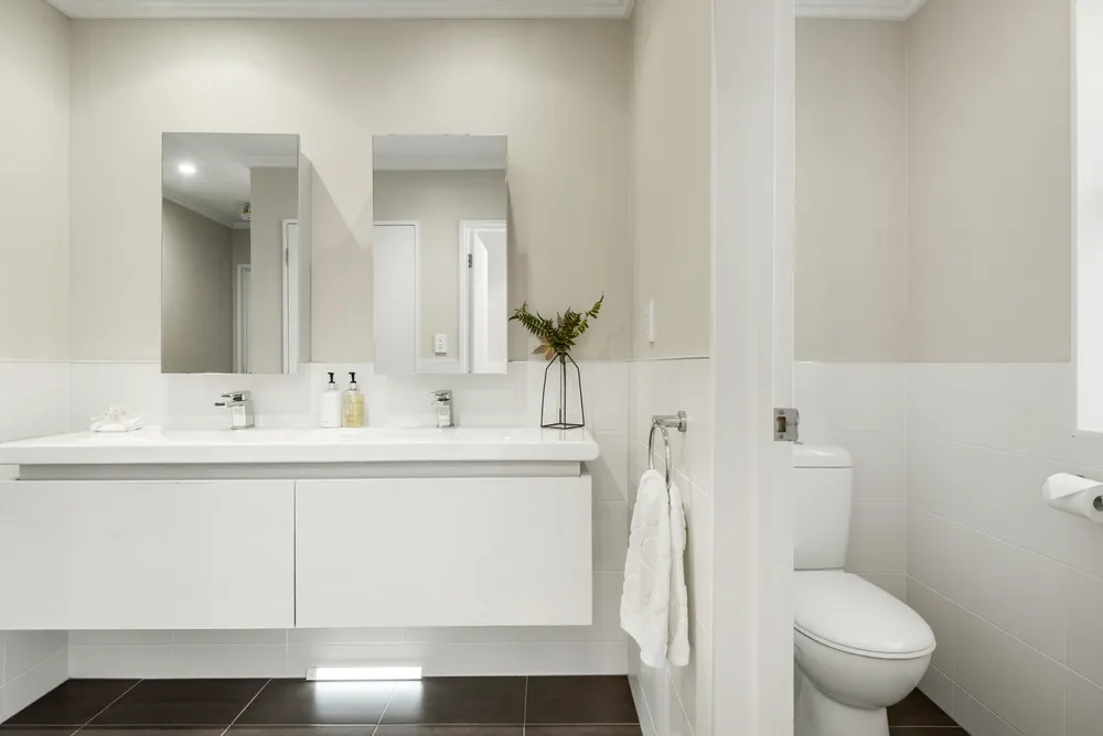 Photos of 18 Lemon Grove Lane