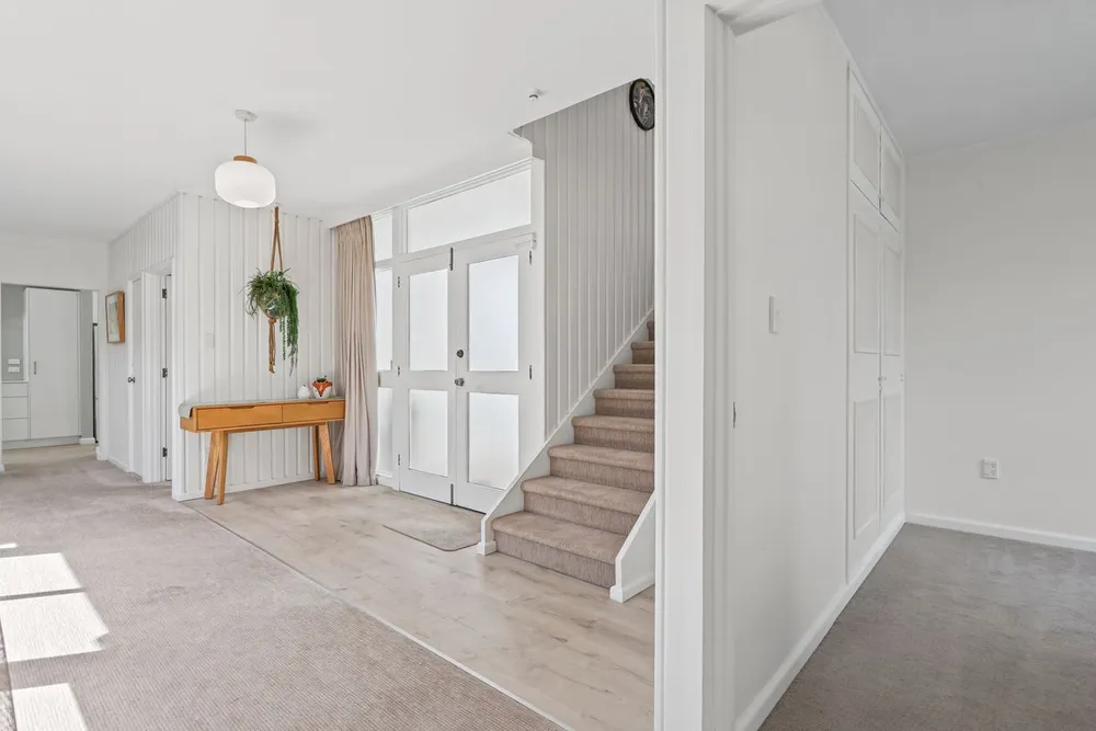 Photos of 24 Guinness Crescent