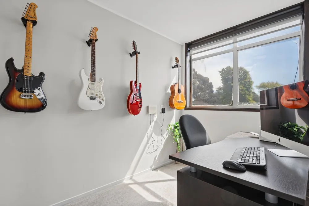 Photos of 24 Guinness Crescent