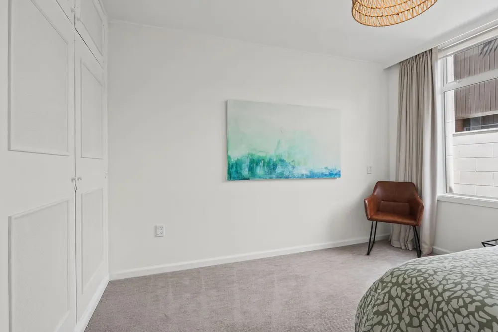 Photos of 24 Guinness Crescent