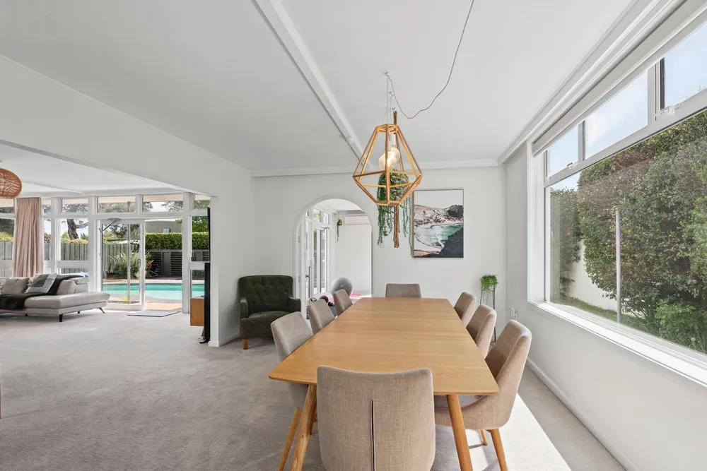 Photos of 24 Guinness Crescent