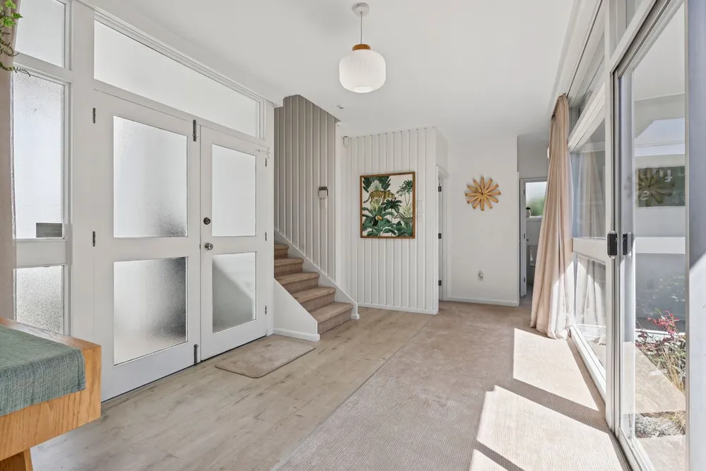 Photos of 24 Guinness Crescent