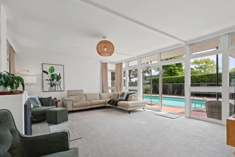 Photos of 24 Guinness Crescent