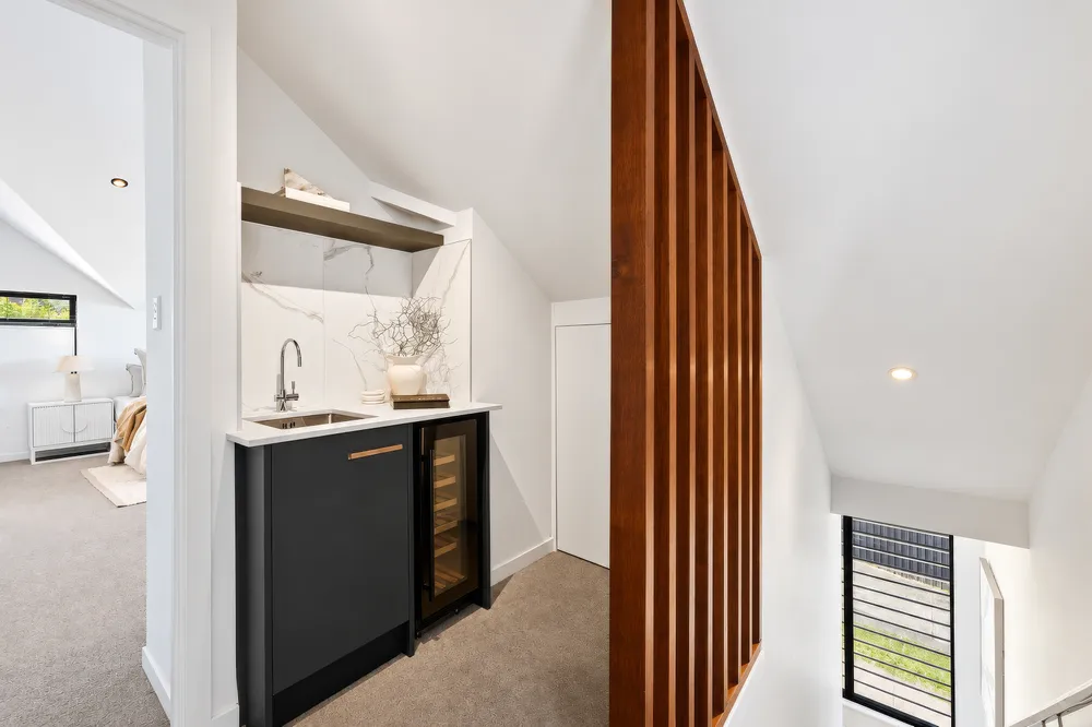 Photos of 47D Hastings Road