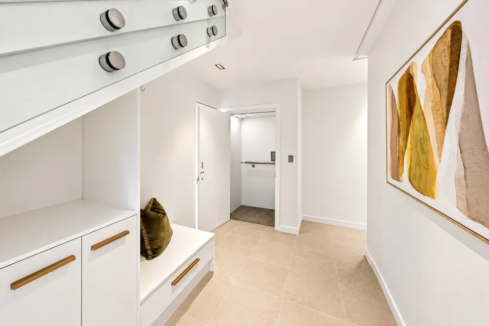 Photos of 47D Hastings Road