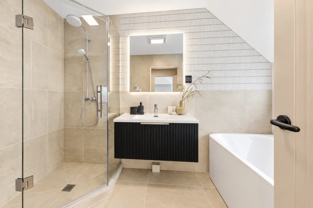 Photos of 47D Hastings Road