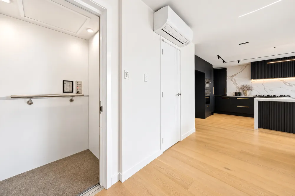 Photos of 47D Hastings Road