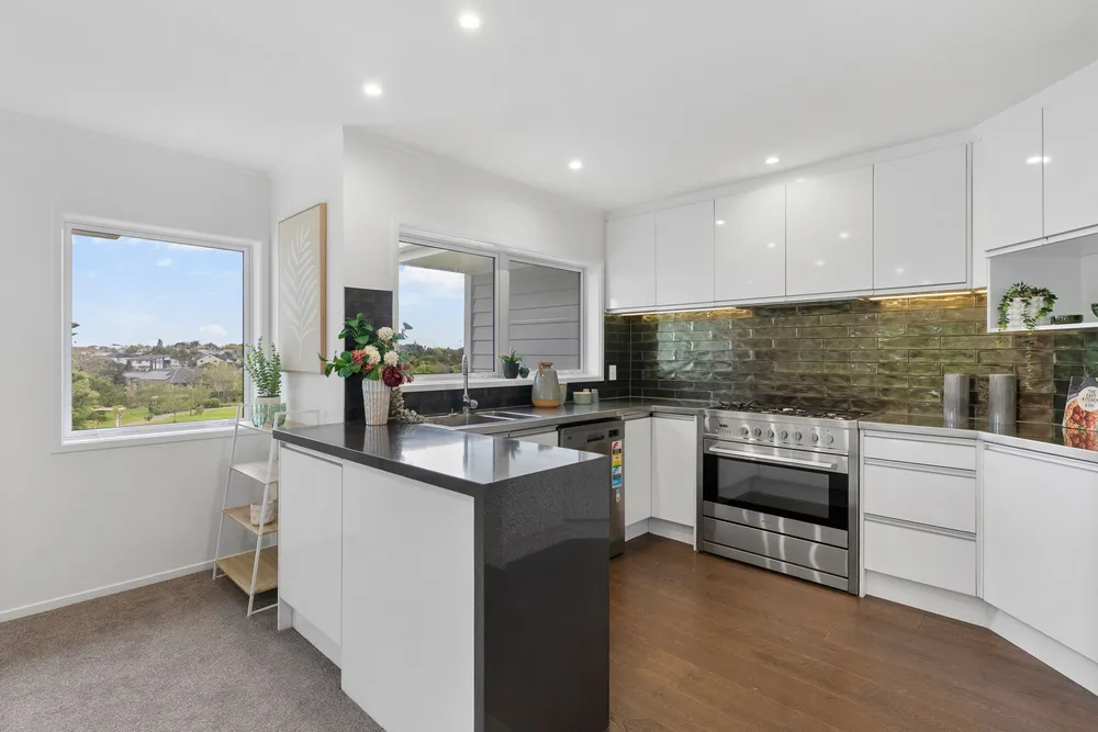 Photos of 3/6A Umere Crescent