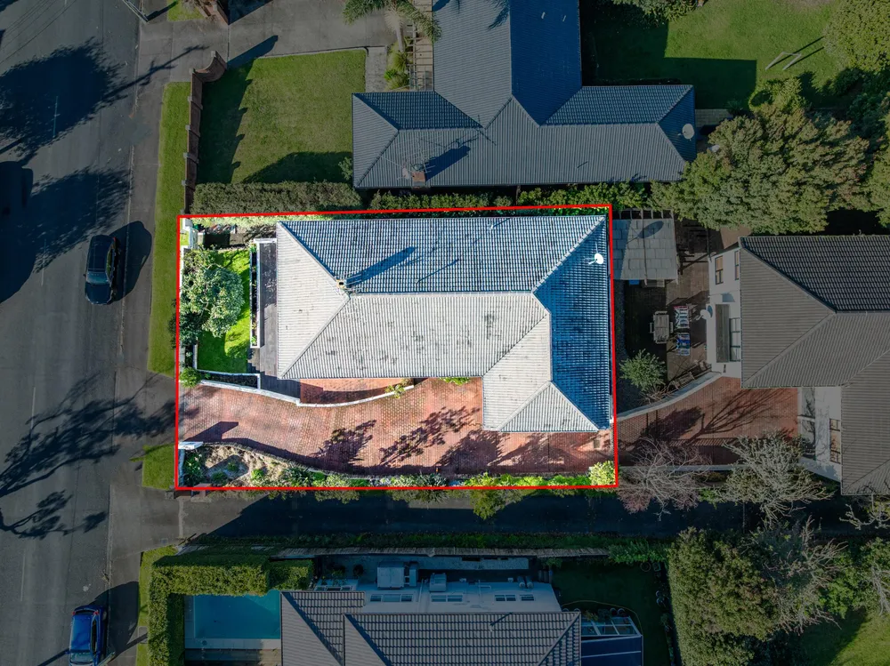 Photos of 9 Combes Road
