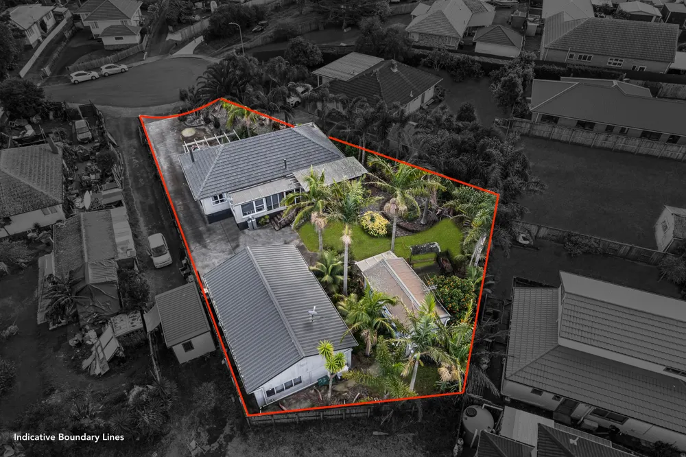 Photos of 13 Gladfield Lane