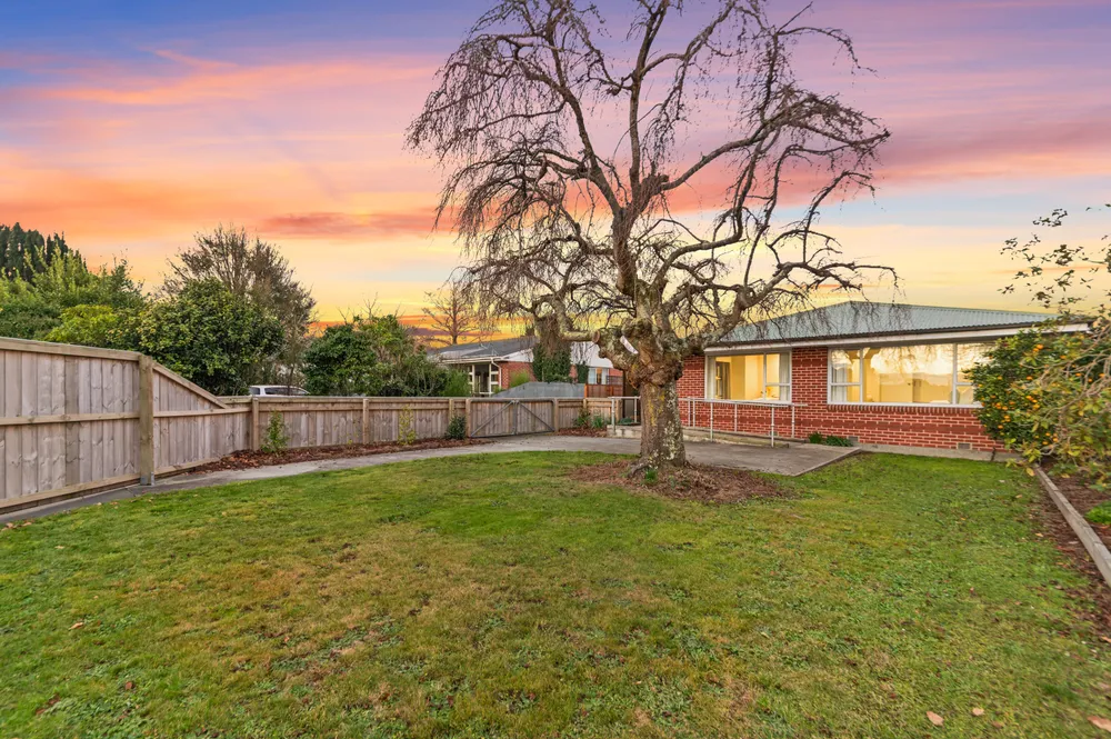 Photos of 551 Springs Road
