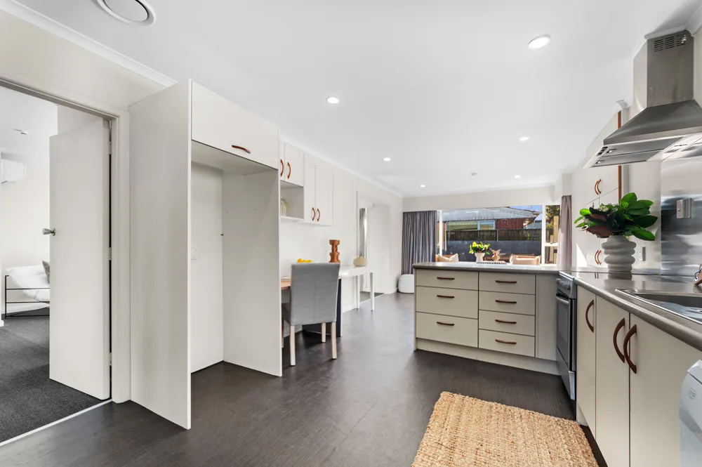 Photos of 551 Springs Road