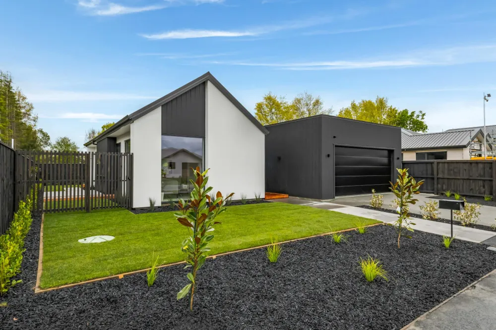 Photos of 62 Flaxmill Road