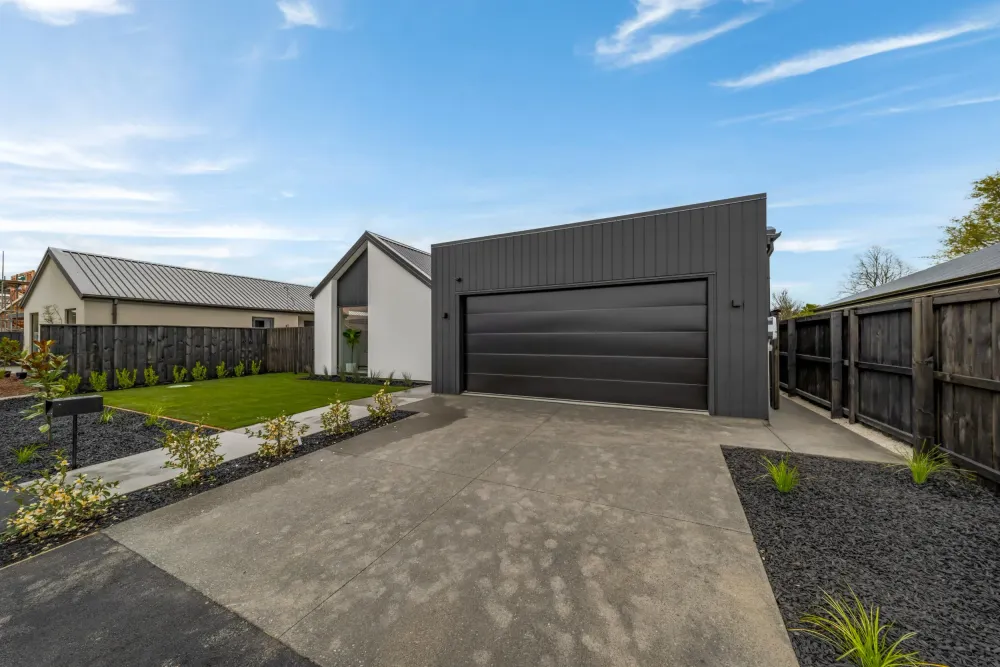 Photos of 62 Flaxmill Road