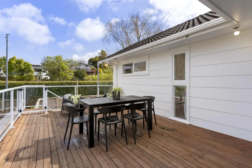 Photos of 38 Merriefield Avenue