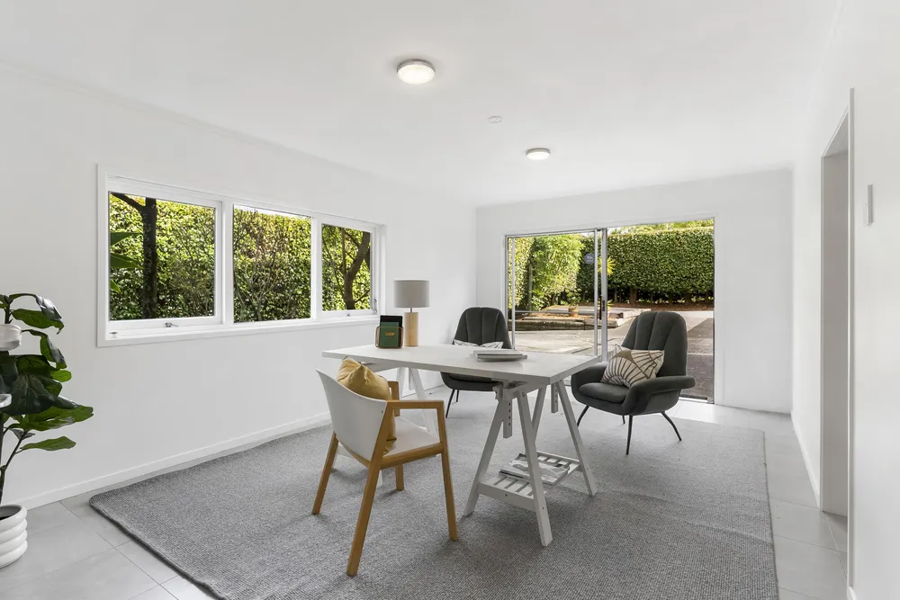 Photos of 38 Merriefield Avenue