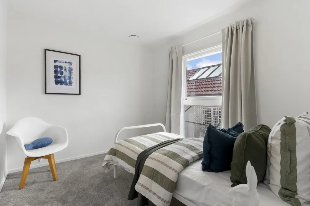 Photos of 38 Merriefield Avenue