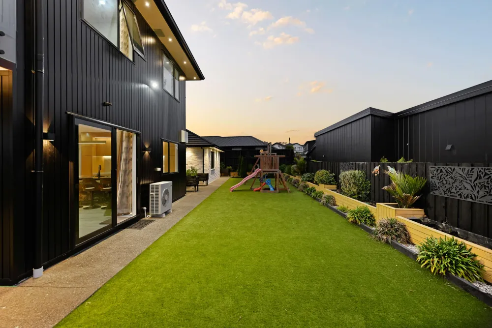 Photos of 7 Purser Crescent