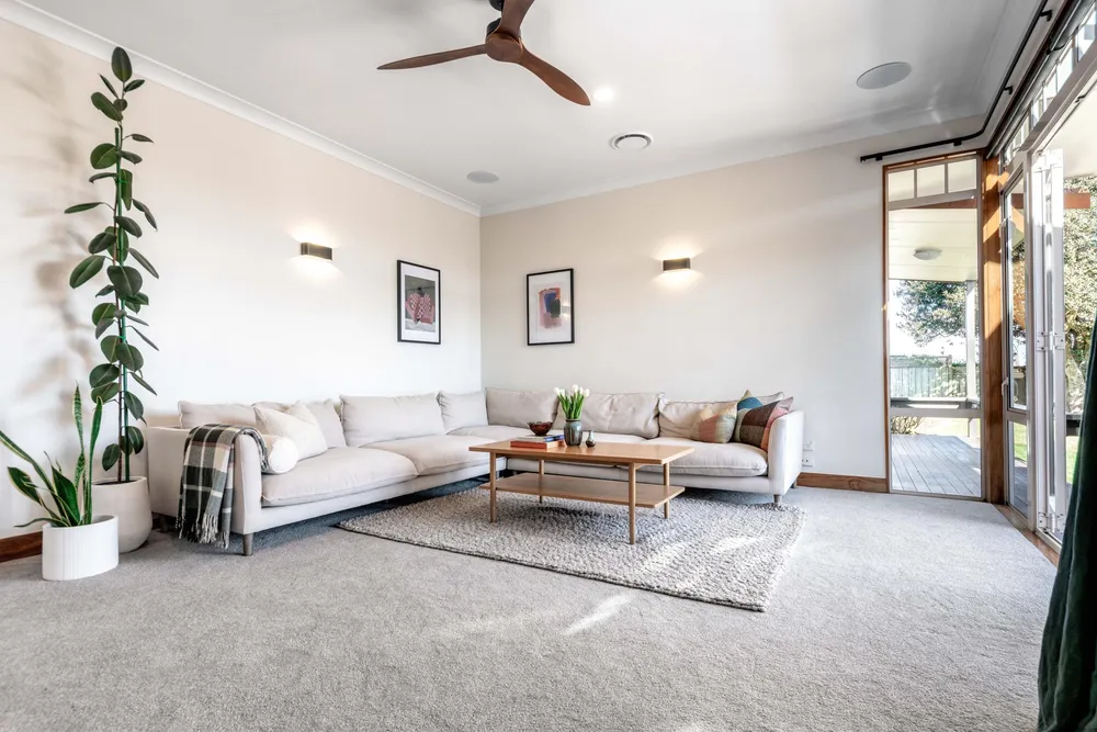 Photos of 8 Jefferson Heights