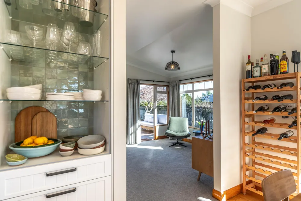 Photos of 8 Jefferson Heights