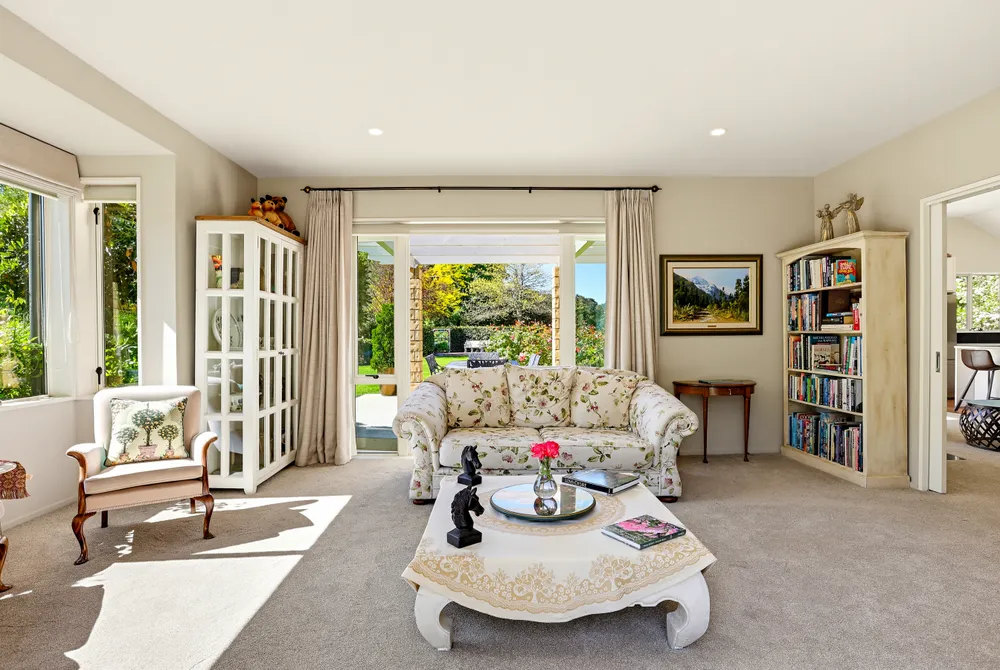 Photos of 10 Newton Place