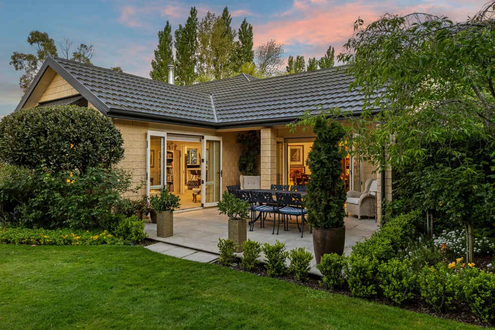 Photos of 10 Newton Place